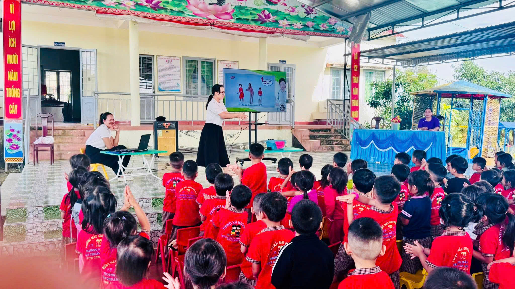 CÔNG TÁC Y TẾ TRƯỜNG HỌC TẠI TRƯỜNG MẪU GIÁO HOA ĐÀO NĂM HỌC 2025 -2026